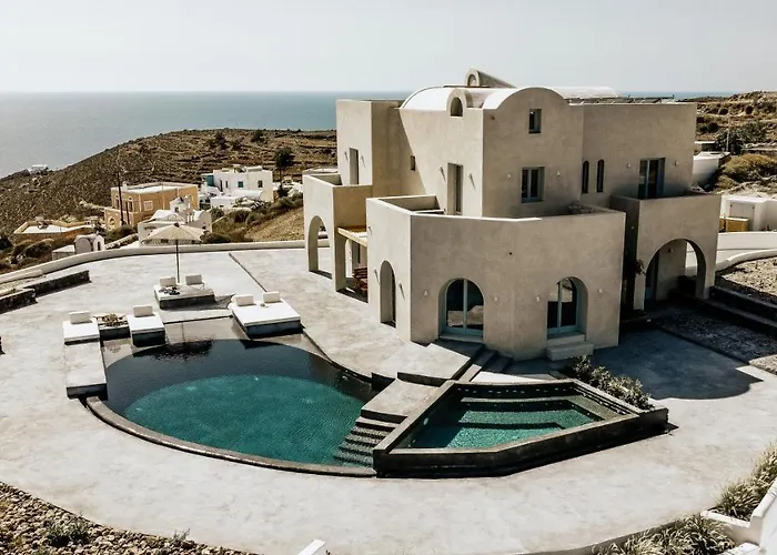 Villa Akrorama Private And *