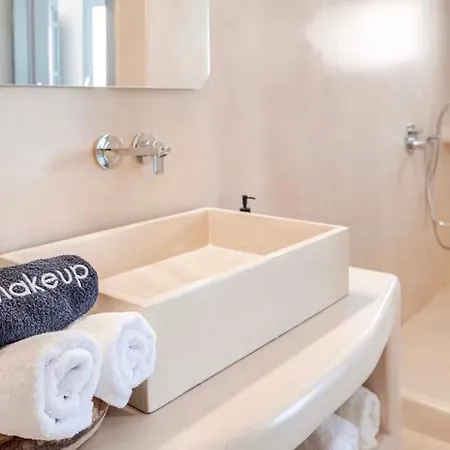 Вилла Akrorama Private And Акротири