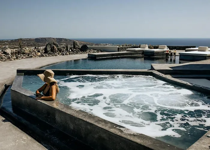 别墅 Akrorama Private And