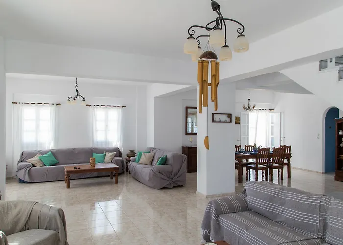 Villa Akrorama Private And