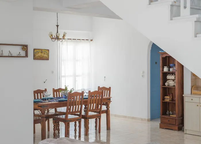 Akrorama Private And *