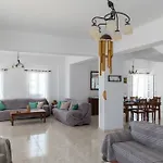 Villa Akrorama Private And